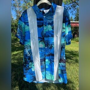 Blue Tropical Hawaiian Button-Up Shirt Size L